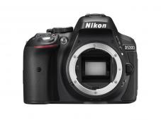 Фотоапарат Nikon D5300 Black тяло + Обектив Nikon AF-S Nikkor 50mm f/1.8G + Обектив Nikon AF-P DX Nikkor 70-300MM F/4.5-6.3G ED VR