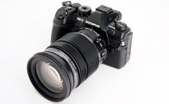 Фотоапарат Olympus OM-D E-M1 II Black тяло + Обектив Olympus M.Zuiko Digital ED 12-100mm f/4.0 IS PRO + Батерия Li-Ion Olympus BLH-1